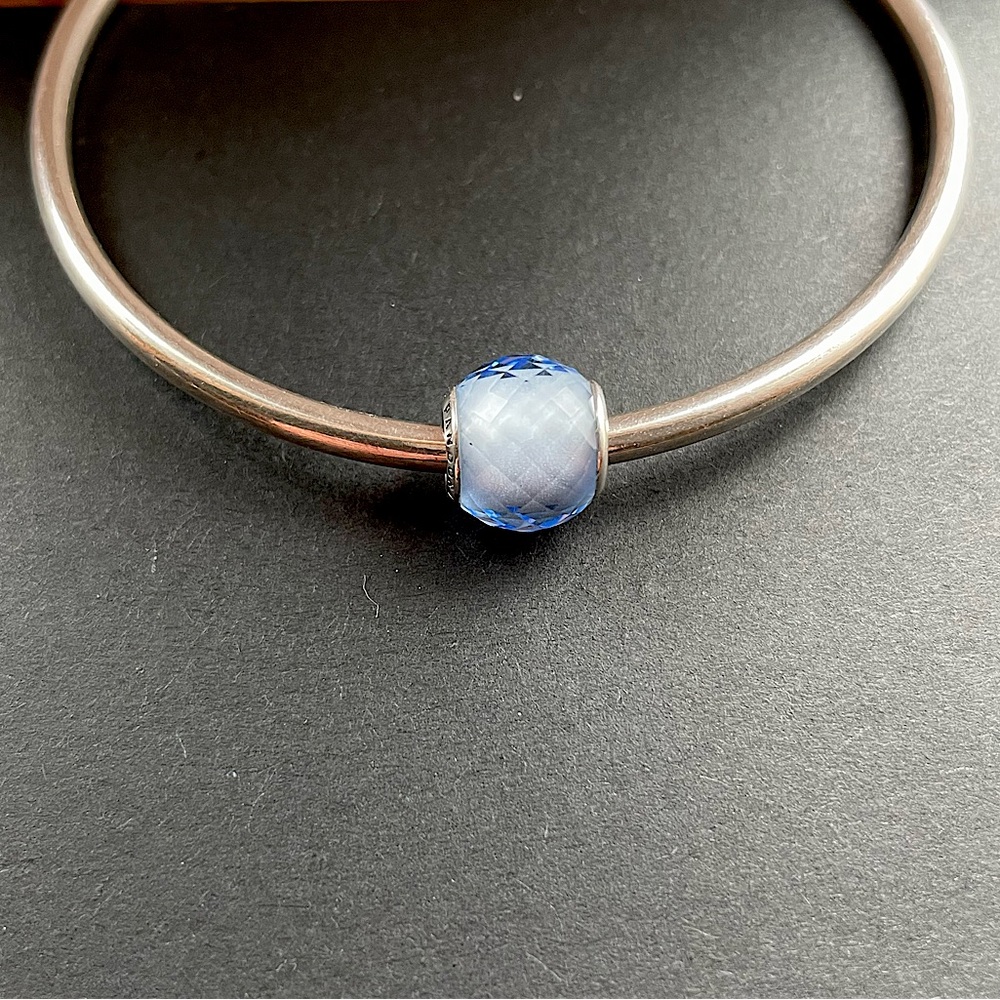 Pandora Murano Glass Petite Faceted charm style 791499SBQ